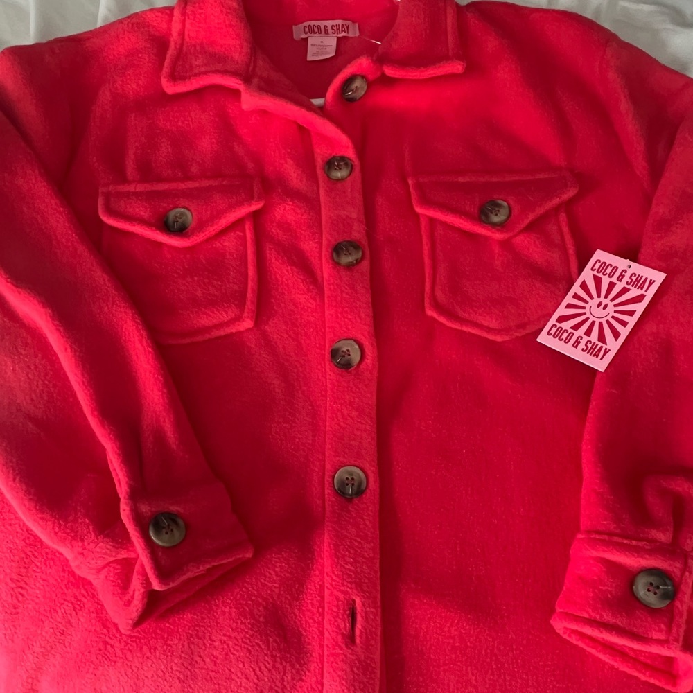 Coco and Shay Beautiful deep coral fleece shacket with tags.